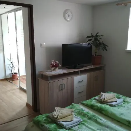 J&k Strba Apartment *